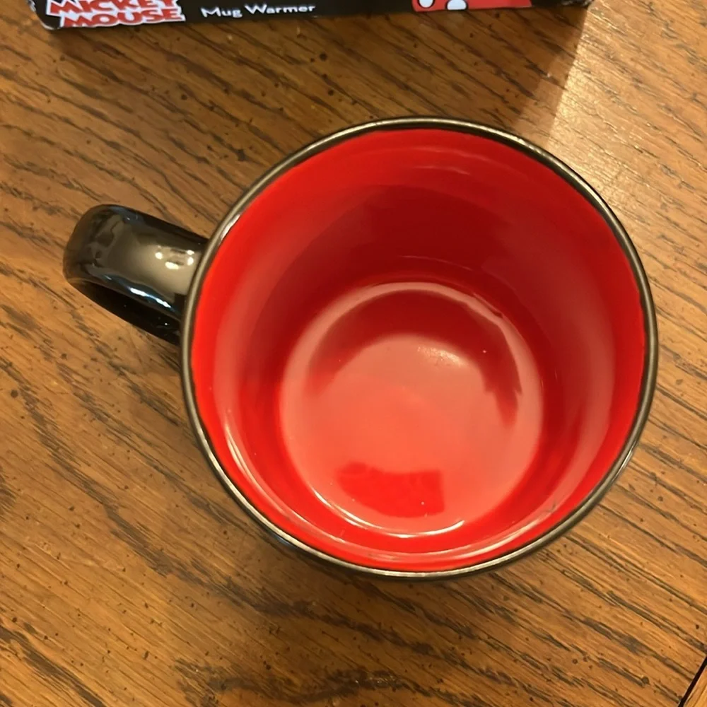 Disney Mickey Mouse mug and mug‎ warmer